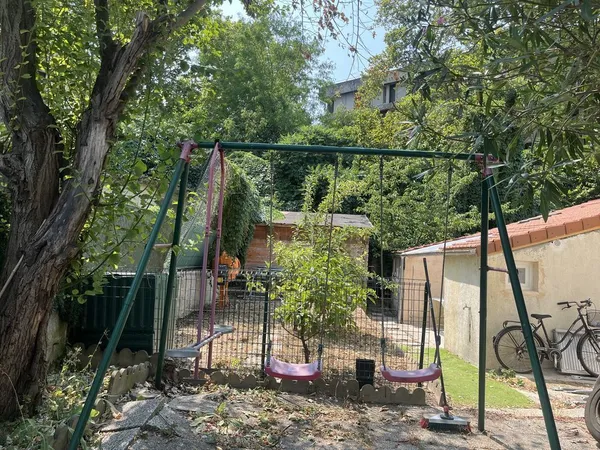 Petite maison T2 indépendante à Créteil proche métro 8 RER A