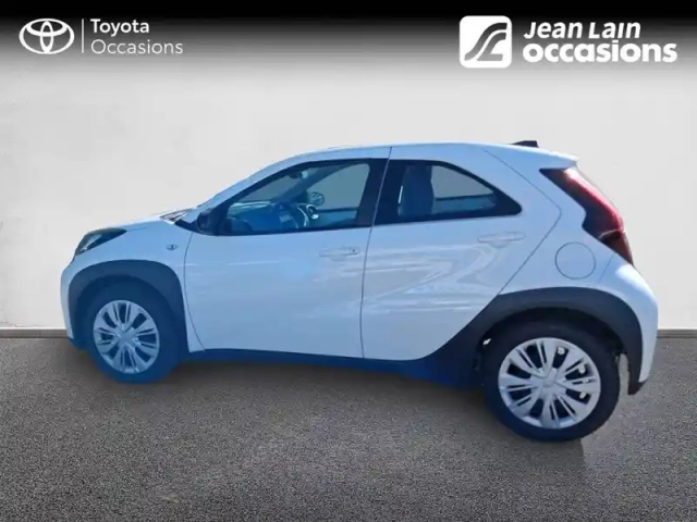 Toyota Aygo X 1.0 vvt-i 72 s-cvt — photo 8
