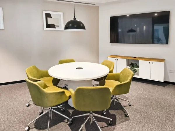 Bureau 45 m²