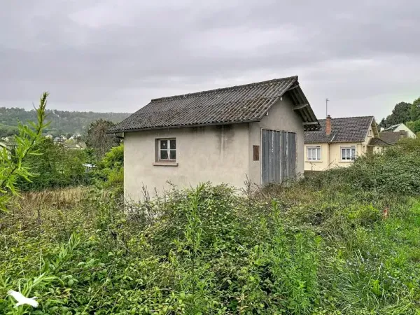Terrain 925 m²