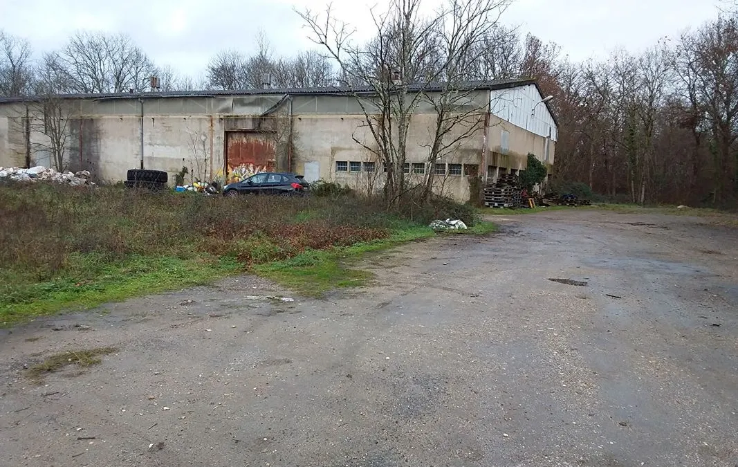 Photo 1