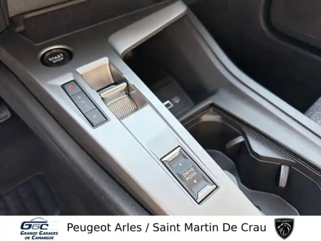 Peugeot 308 hybrid 145 e-dcs6 — photo 14