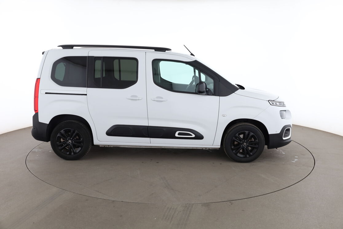 Citroen Berlingo Multispace Taille M 1.2 PureTech Shine EAT8 — photo 6
