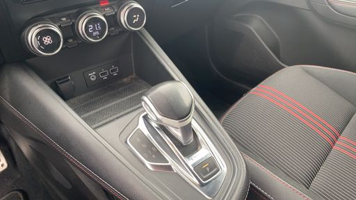 Renault Captur 1.6 E-Tech 145 EDC - RS Line – 2022 – 66556 km – Hybride essence – Boîte Automatique — photo 3