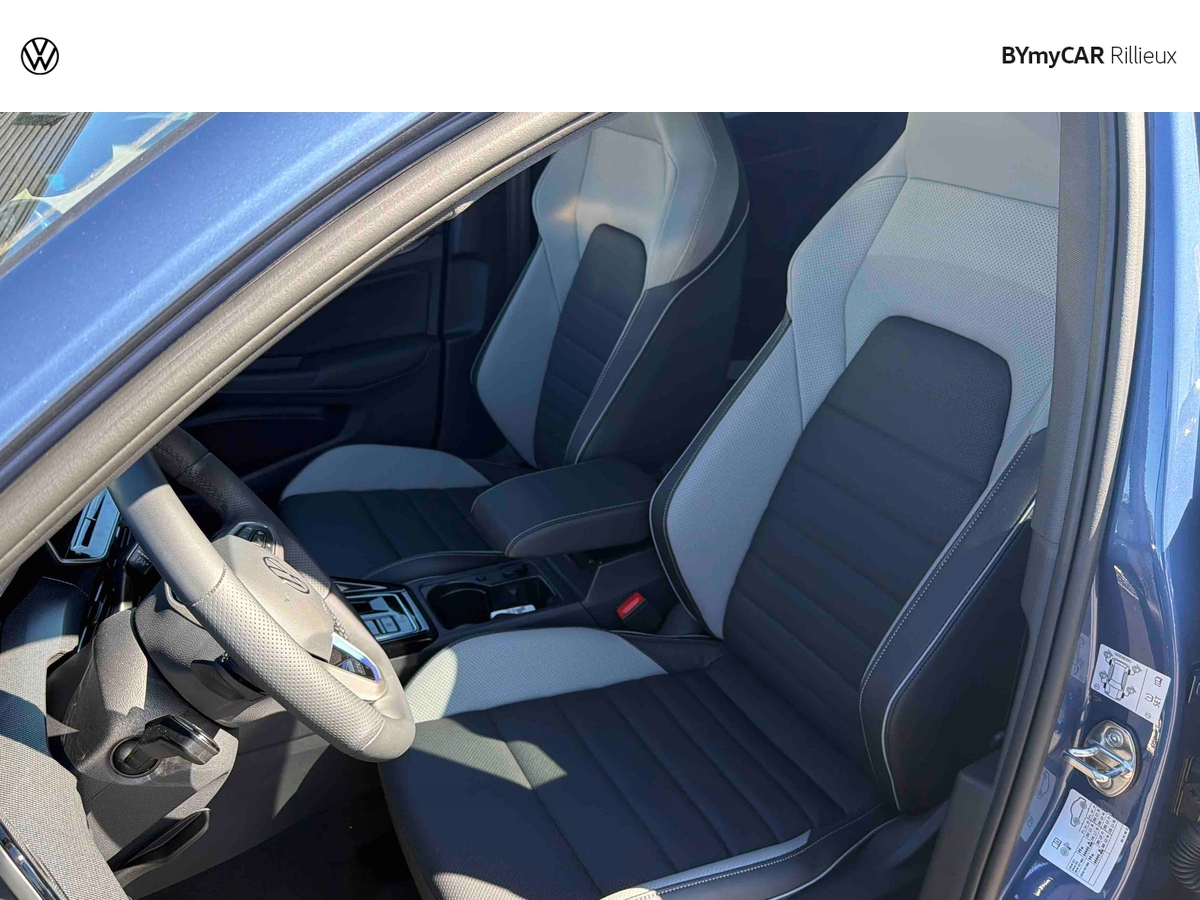 Volkswagen Golf 1.5 eHybrid 272 DSG6 — photo 11