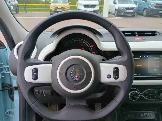 Renault Twingo iii sce 65 — photo 21