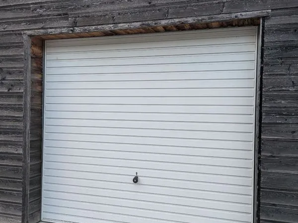 Garage à louer