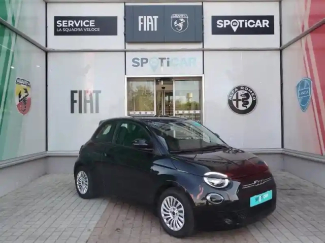 Fiat 500 e 118ch my23 — photo 3