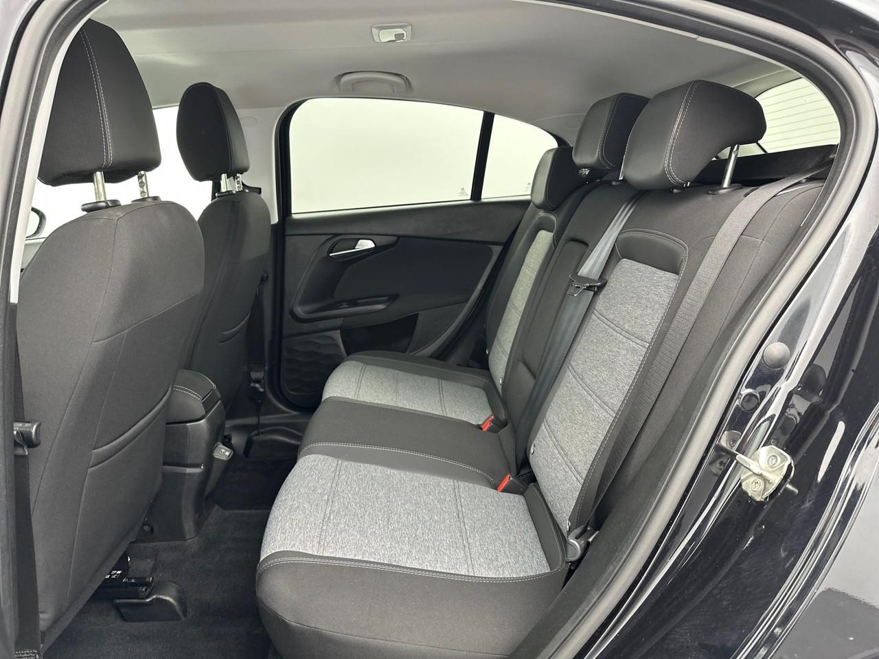 Fiat Tipo cross 5 portes 1.5 firefly turbo 130 ch s&s dct7 h — photo 12