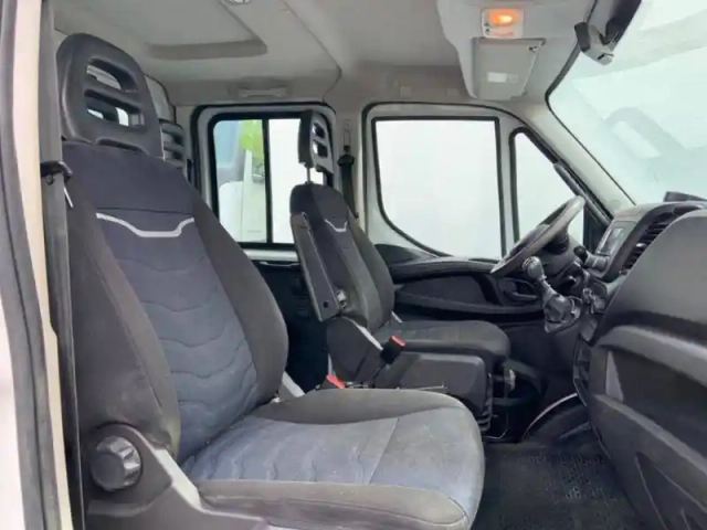 Iveco Daily dble cab 35 c 14s emp 4100 qua — photo 6