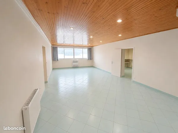 Local commercial 247 m² Bastia