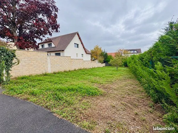 Terrain 300 m² Villiers Sur Marne