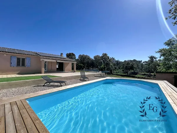 Maison plain-pied 95 m²  3 chambres  Piscine neuve  Te