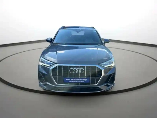 Audi Q3 35 tfsi 150ch s line s tronic 7 — photo 3
