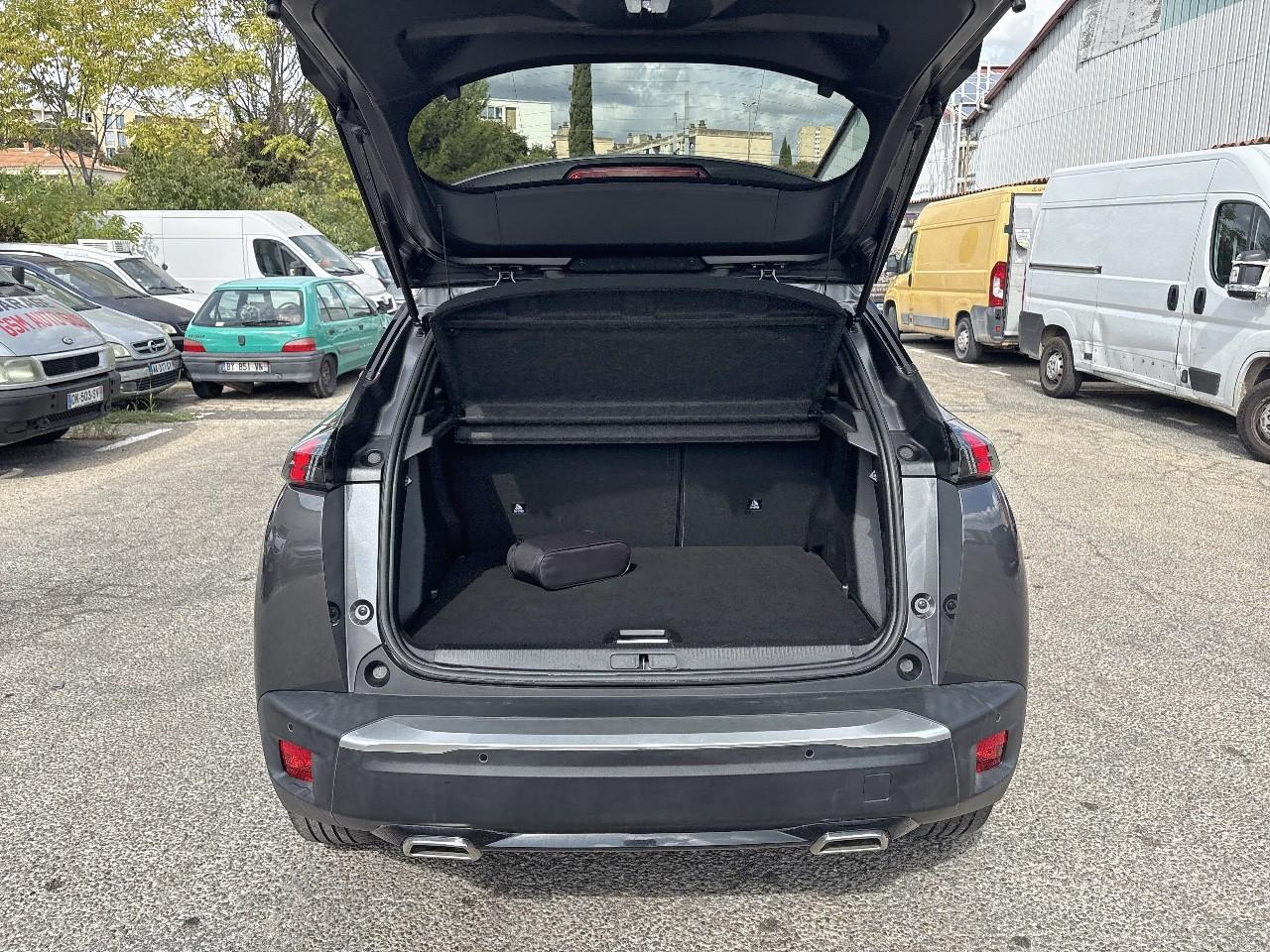Peugeot 2008 puretech 130 s&s bvm6 allure — photo 6