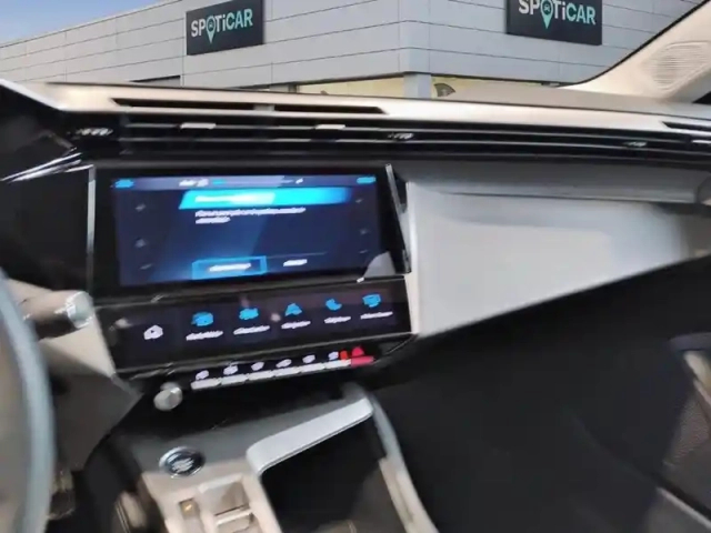 Peugeot 408 hybrid 145 e-dcs6 allure — photo 22