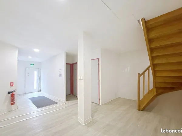 Immeuble 9 pièces 360 m²