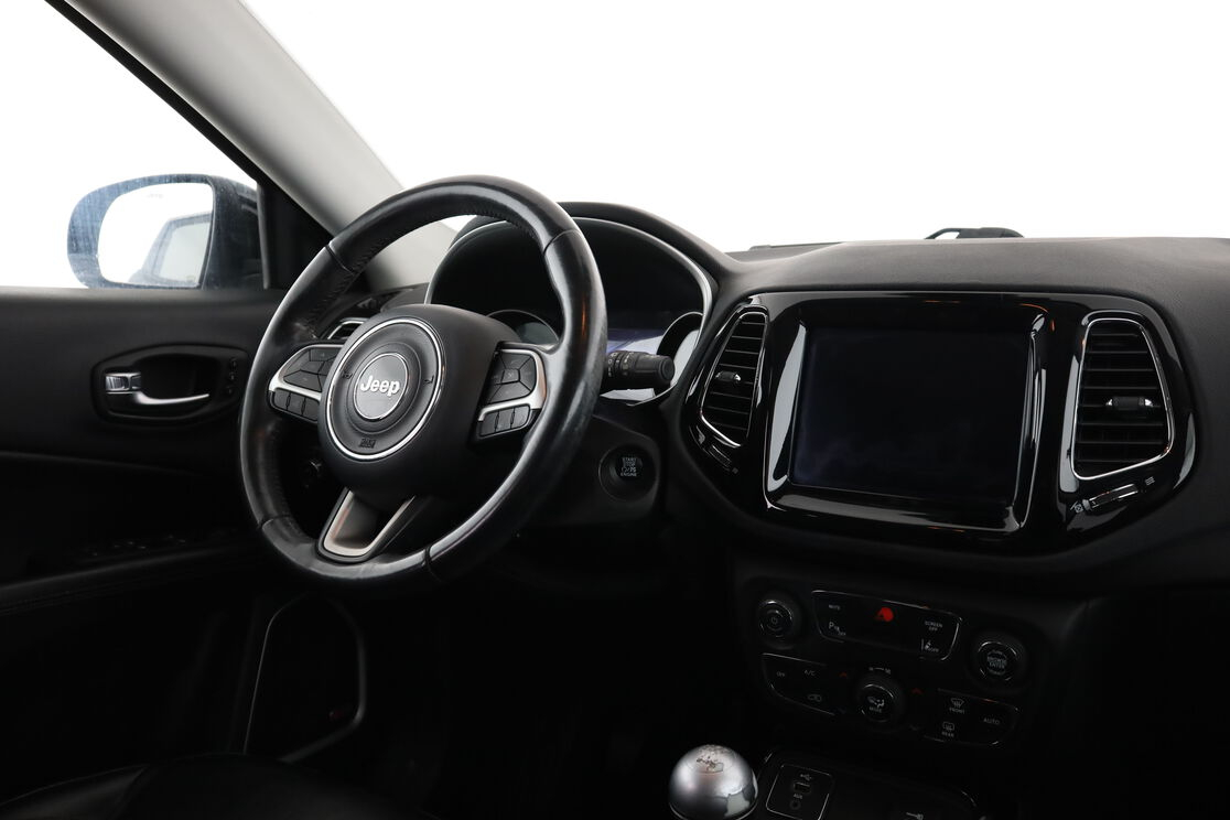Jeep Compass 1.6 MJet Limited — photo 12