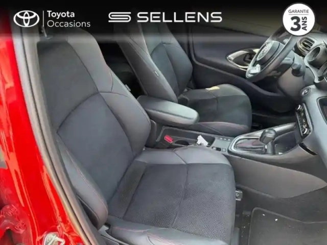 Toyota Yaris 116h gr sport 5p my22 — photo 6
