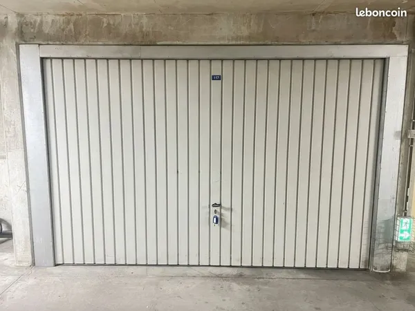 Box fermé 11m2, sécurisé en sous sol, CERGY LE HAUT (secteur gare)