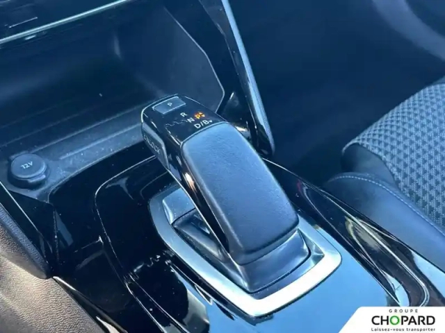 Peugeot 2008 electrique 136 ch — photo 21