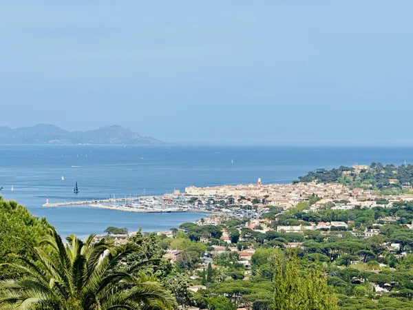 Maison 2000 m²