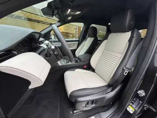 Land Rover Discovery Sport p300e phev awd bva — photo 7