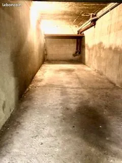 Garage Beaux-Arts pour 2 voitures
