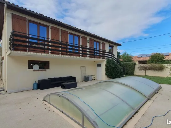 Maison 8 pièces 180 m²