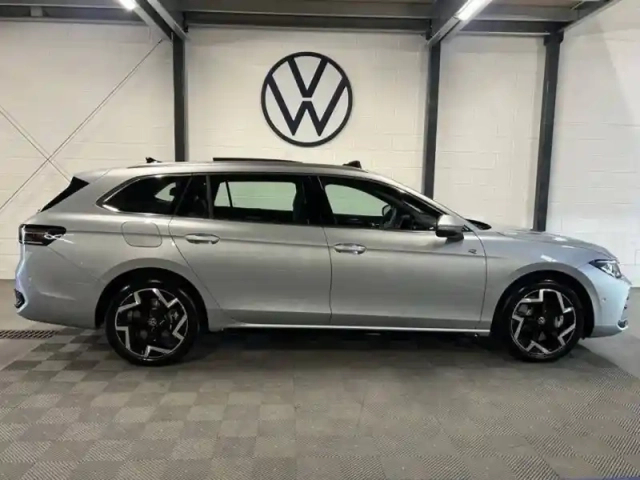 Volkswagen Passat 1.5 ehybrid 272 dsg6 — photo 3