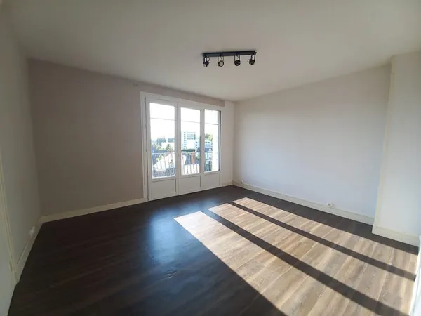 Appartement La Ferte Bernard 3 pièce(s) 52.57 m2