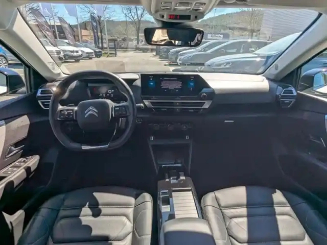 Citroën C4 130ch s&amp;s shine pack eat8 — photo 11