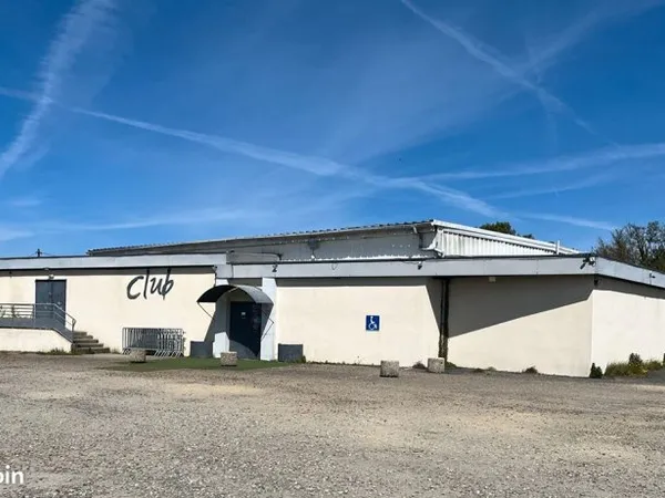Murs commerciaux 600 m² MORLAIX