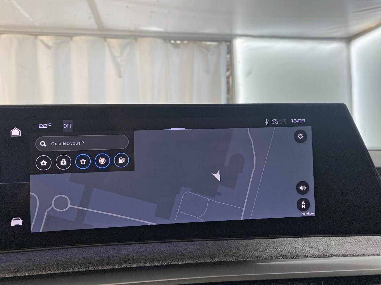 Peugeot 3008 hybrid 145 e-dcs6 gt — photo 14