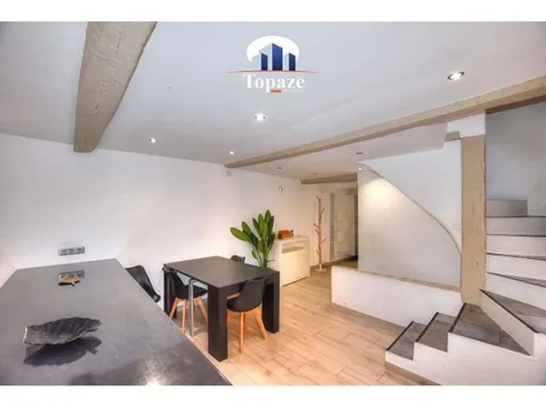 Immeuble 3 pièces 82 m²