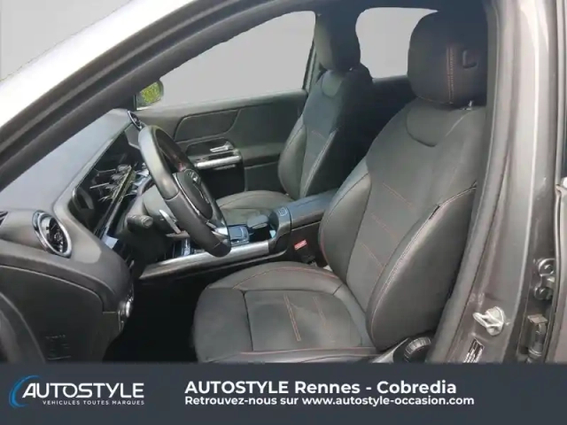 Mercedes Gla 200 163ch amg line 7g-dct — photo 13