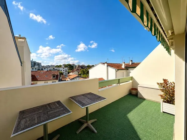 VENTE APT - T3 - ASC - TERRASSE - PKG