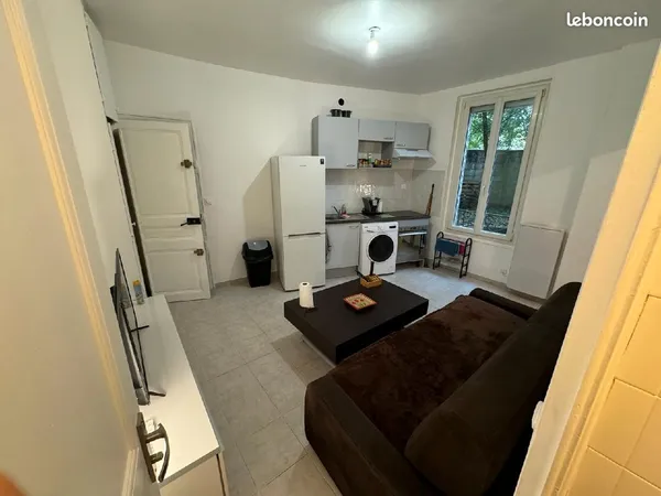 Appartement 2 pièces de 28m² +Jardinet