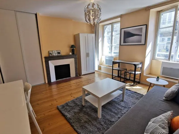 Studio 1 pièce 29 m²