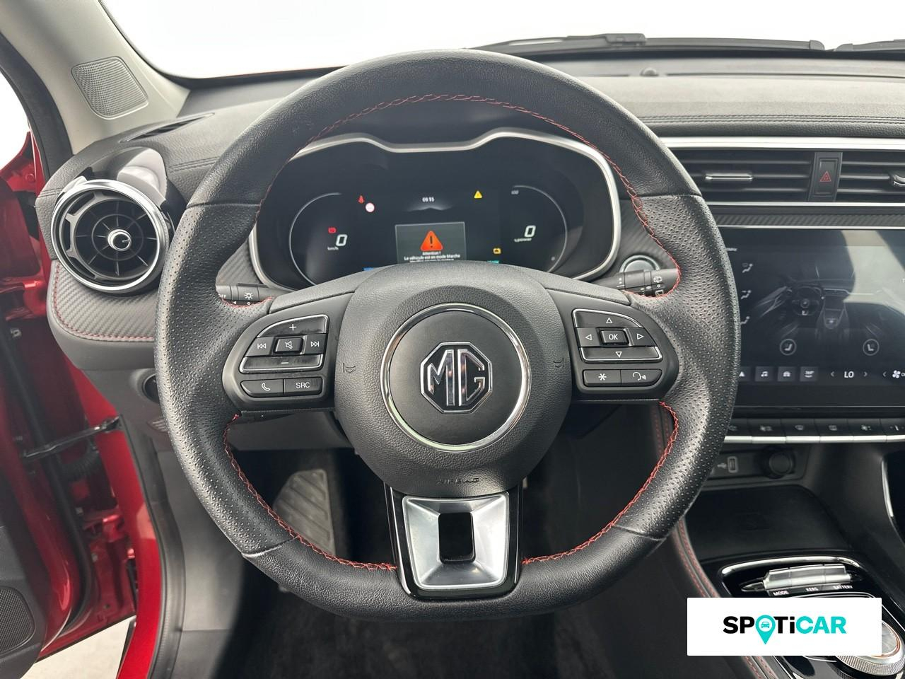 Mg Zs ev 156ch - 70kwh luxury — photo 12