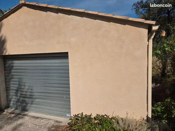 Local à louer pour stockage / entreposage - 90m2- Combaillaux