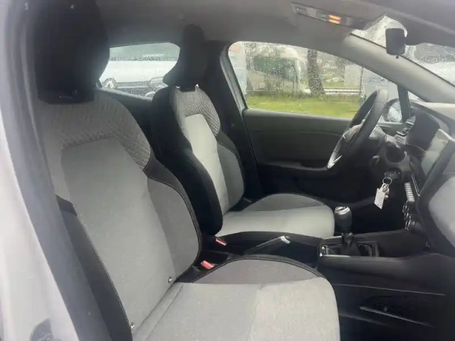 Renault Clio tce 100 gpl — photo 16