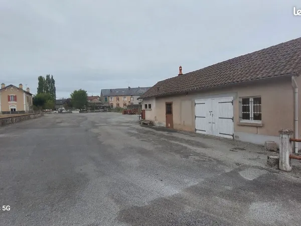 Parcelle à usage commercial