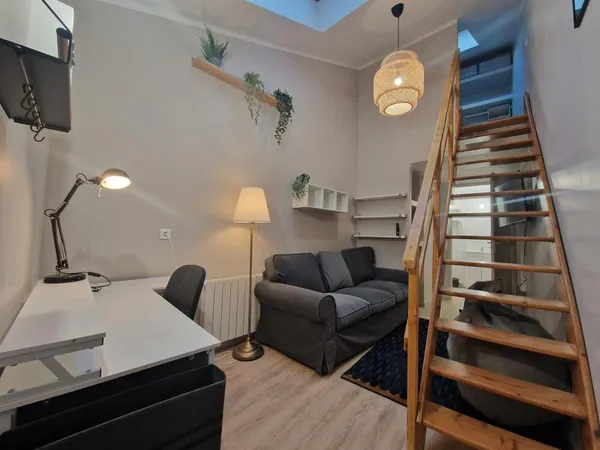 Chambre - 24 m2 - Rue du Champ de Mars