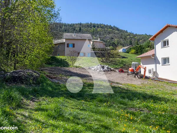 Terrain 1090 m² GAP
