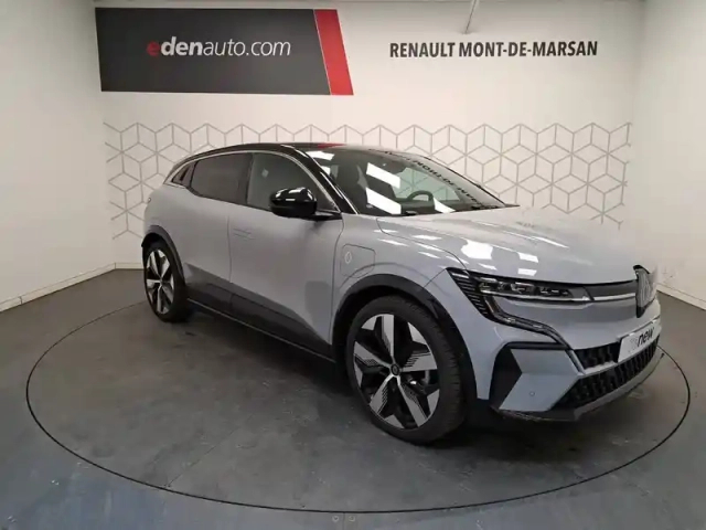 Renault Megane e-tech 220 ch autonomie confort gsr2 — photo 7