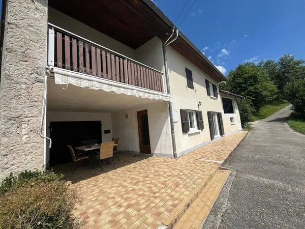 Maison 7 pièces 200 m²