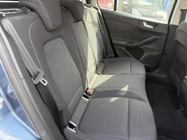 Ford Focus sw 1.5 ecoblue 120ch titanium bva — photo 12