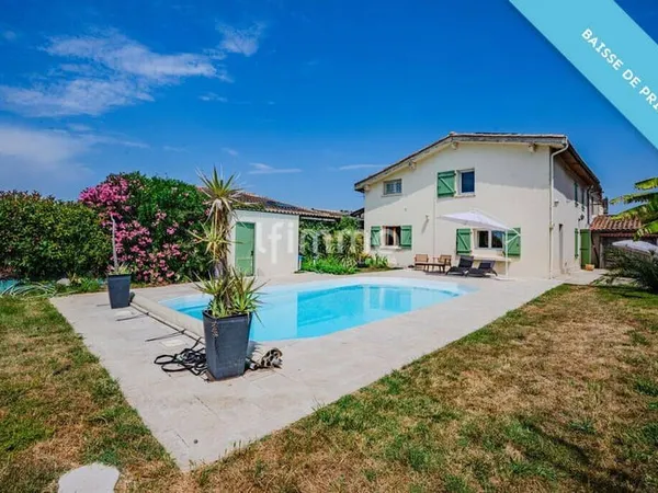 Maison 6 pièces 176 m²