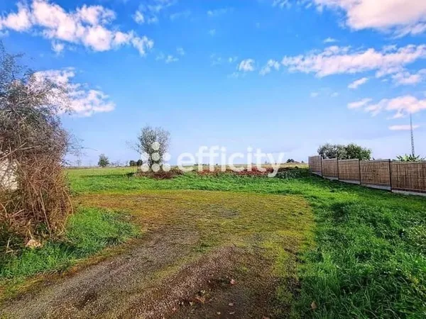 Terrain 424 m²